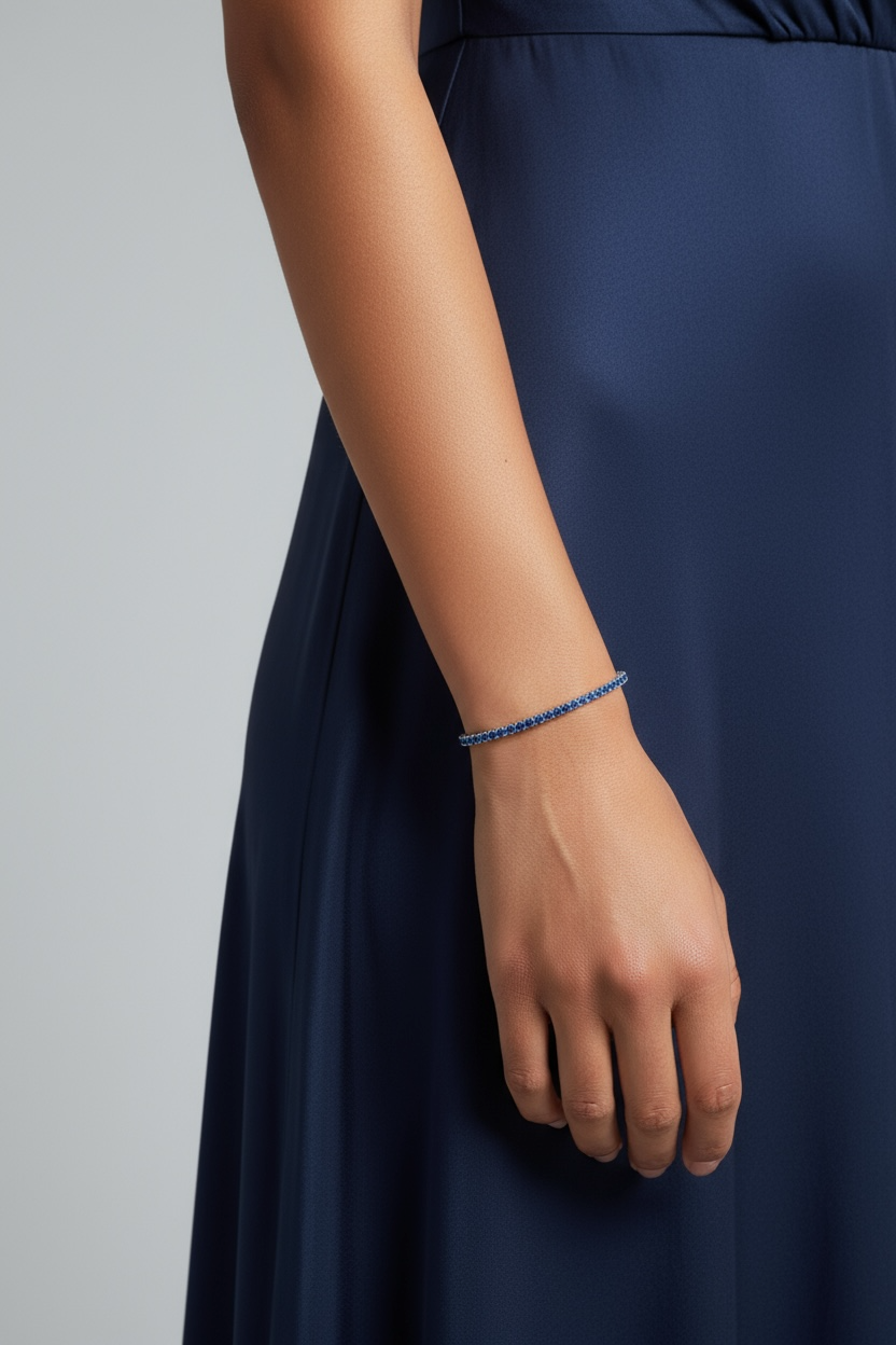 “Capri” – 925er Silber, Tennisarmband mit Blauem Zirkonauszug