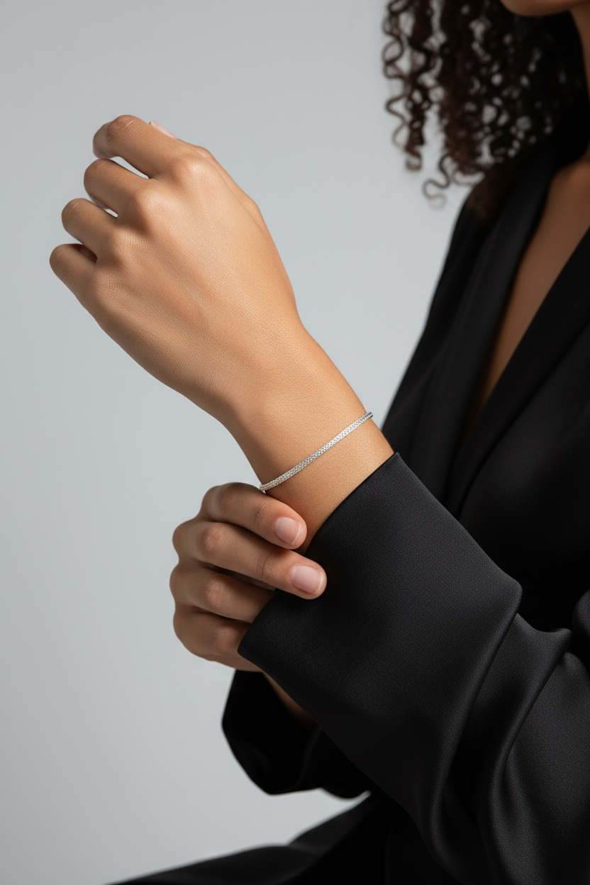 „Trento“ – Armband aus 925er Sterlingsilber mit quadratischer Gliederkette