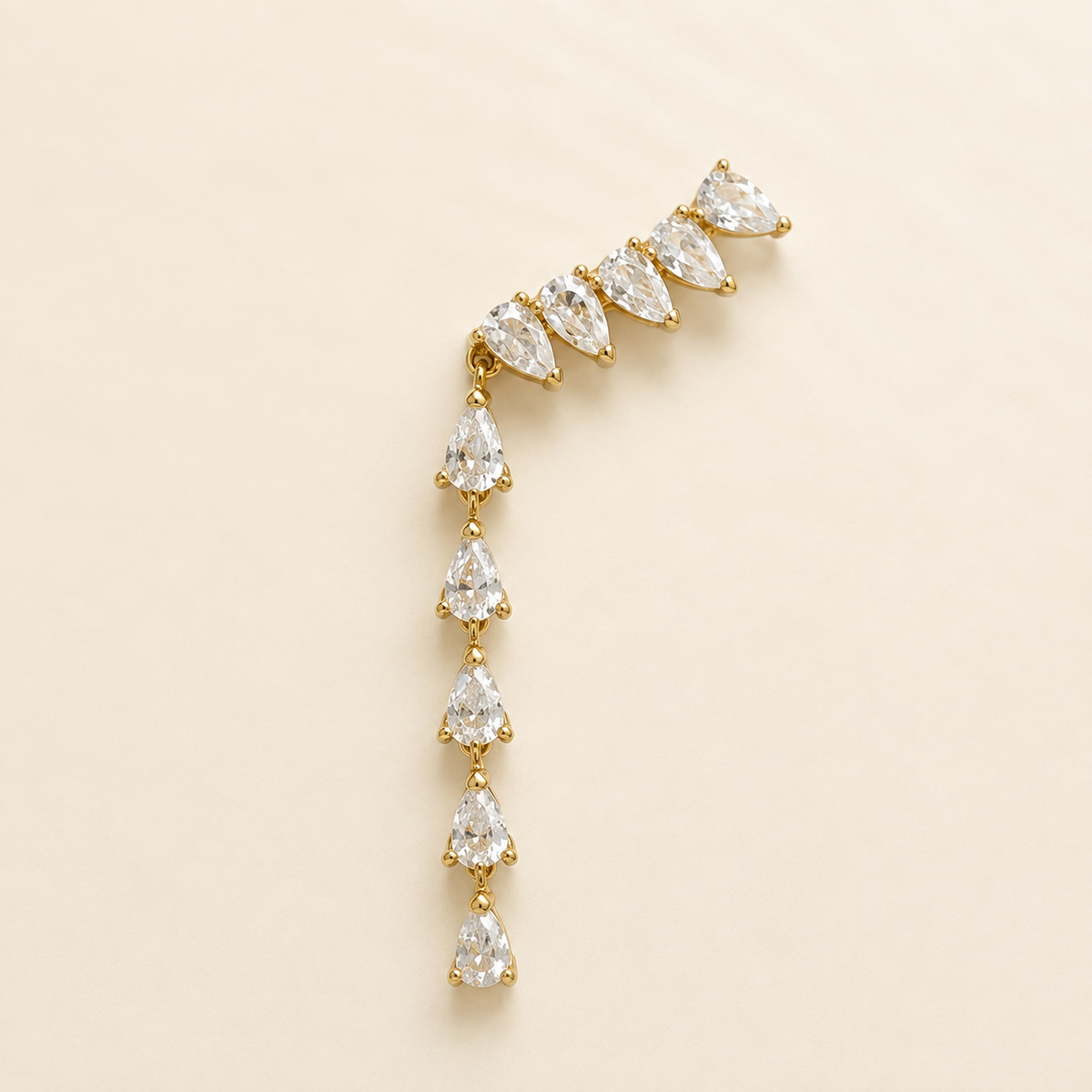 Grazia – Linker Chandelier-Ohrring mit Zirkonia