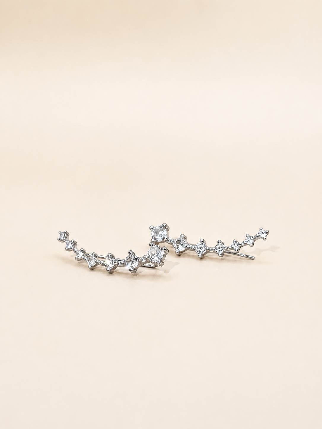Stellare – Ear cuff con stelle e zirconi