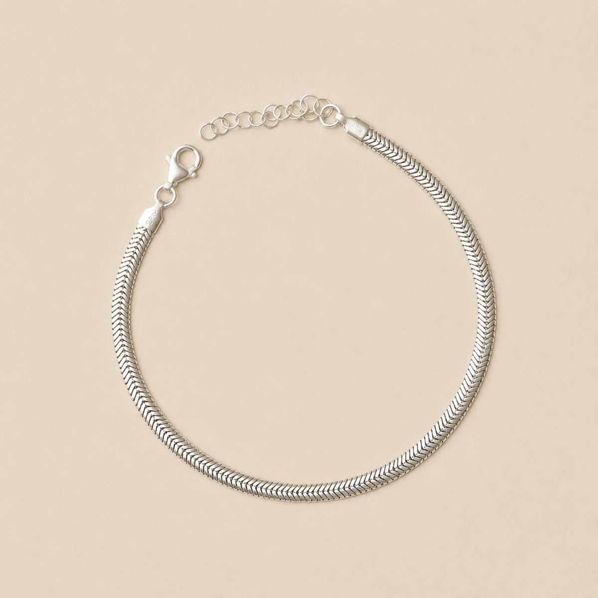Como – Hochglanzpoliertes flaches Herringbone-Armband