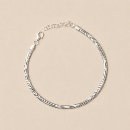 Como – Hochglanzpoliertes flaches Herringbone-Armband