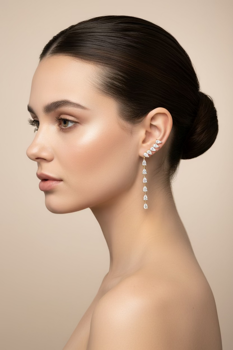 Grazia – Linker Chandelier-Ohrring mit Zirkonia