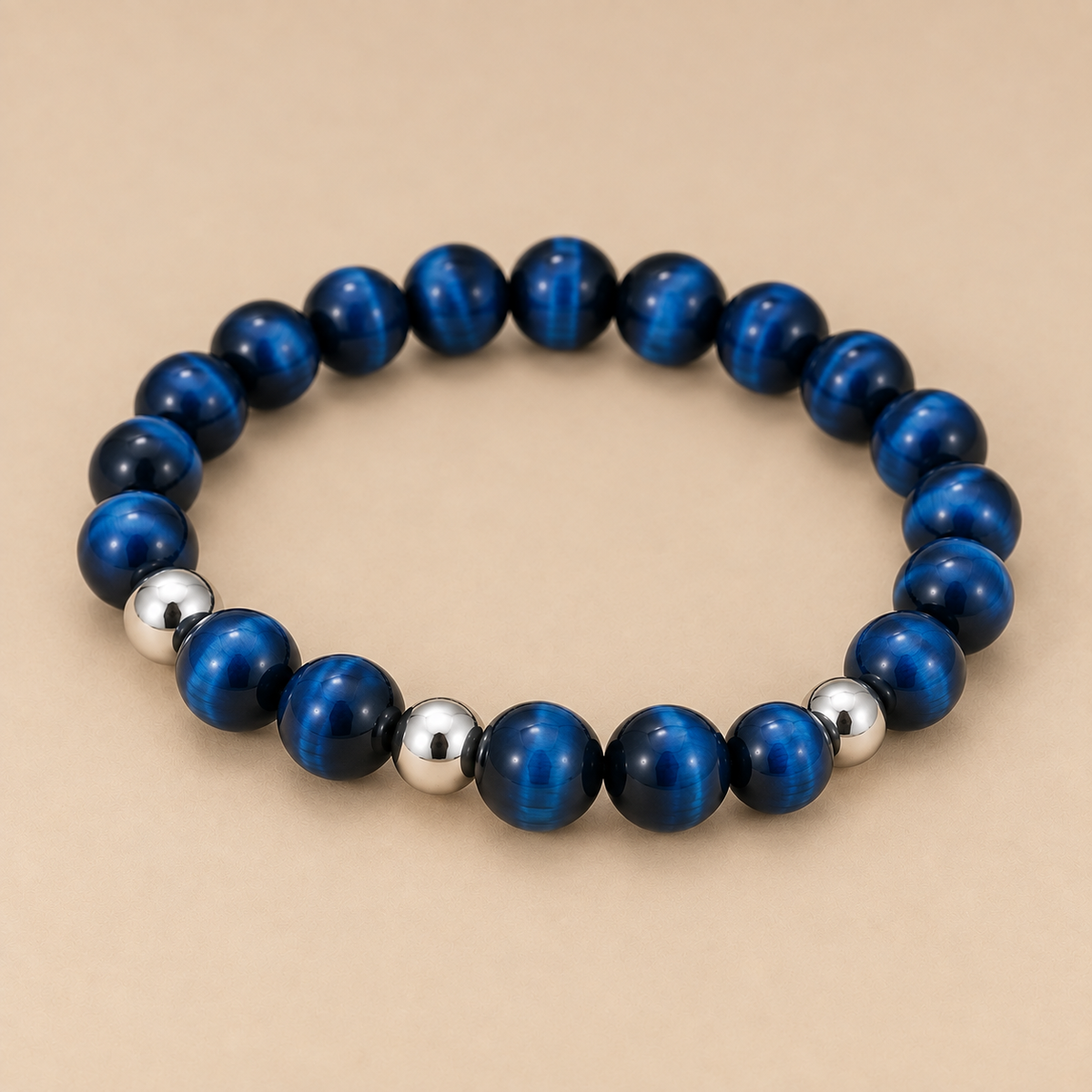 Luzern – Blaues Tigerauge-Armband mit drei Silberperlen